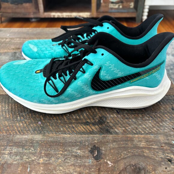 Nike Zoom Vomero 14 Hyper Jade Athletic Running Shoes Women's Size 10 - Picture 3 of 8